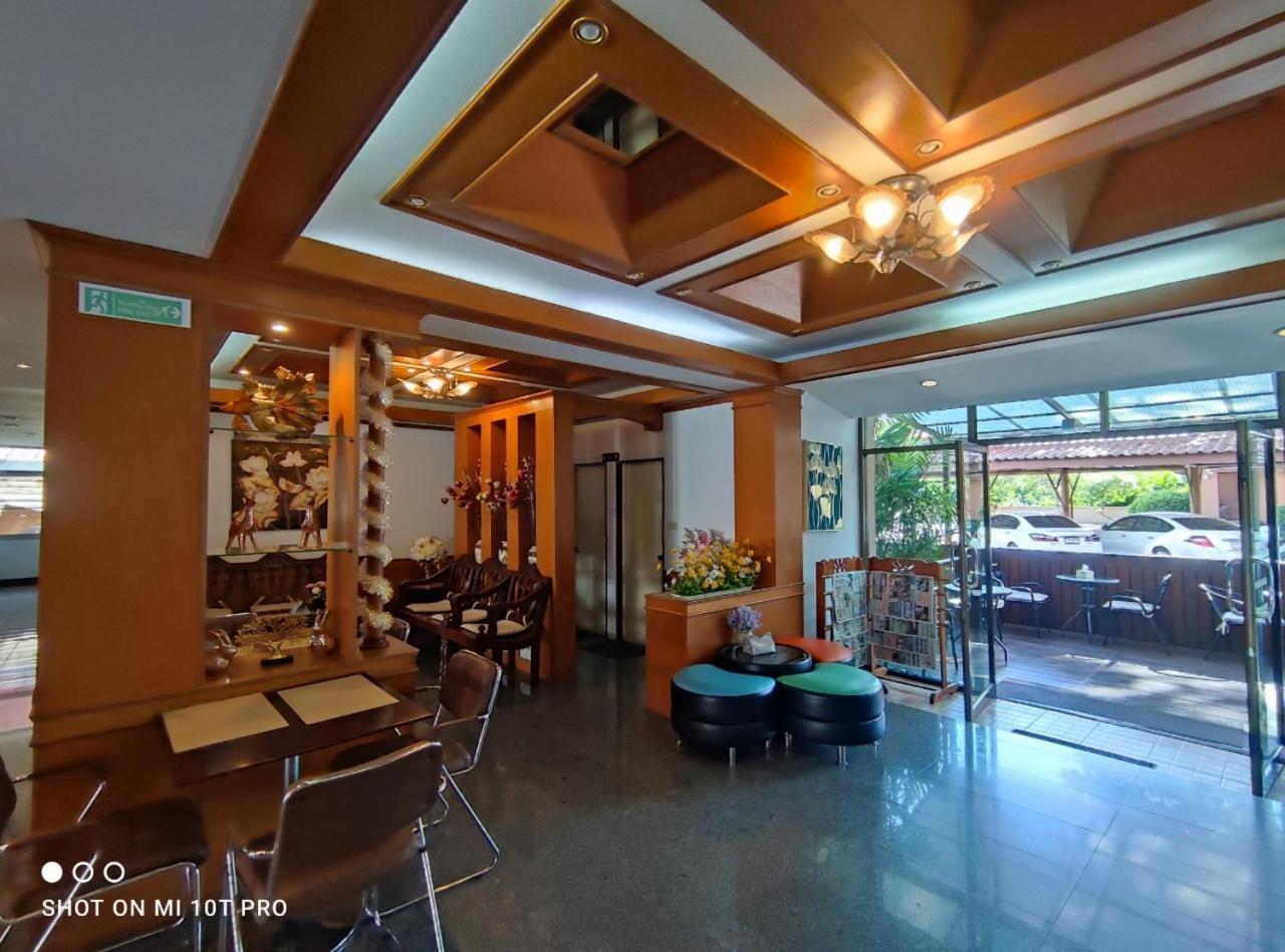 Areena Resort And Hotel 우따라딧 외부 사진