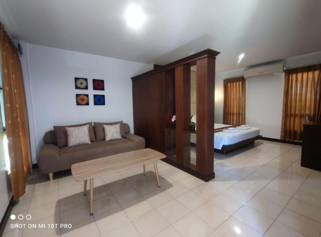 Areena Resort And Hotel 우따라딧 외부 사진
